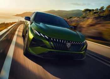 Noul Peugeot 408 2026: Design mai agresiv și motorizări complet electrificate