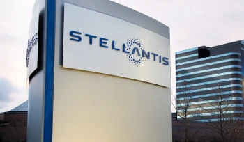 Probleme mari la Stellantis: Pierderi de 22.2 miliarde de euro și prăbușire record pe bursă