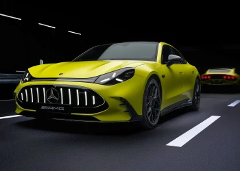Mercedes-AMG prezintă noul GT 4-Door Coupe, un hyper-EV cu tehnologie din Formula 1 și 1.169 CP