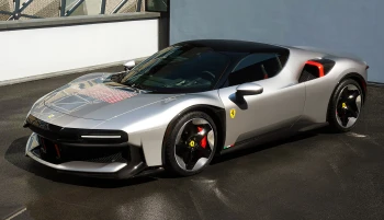 Noul Ferrari CZ26 (2026) debutează oficial ca unicat exclusivist dezvoltat pentru un client din SUA